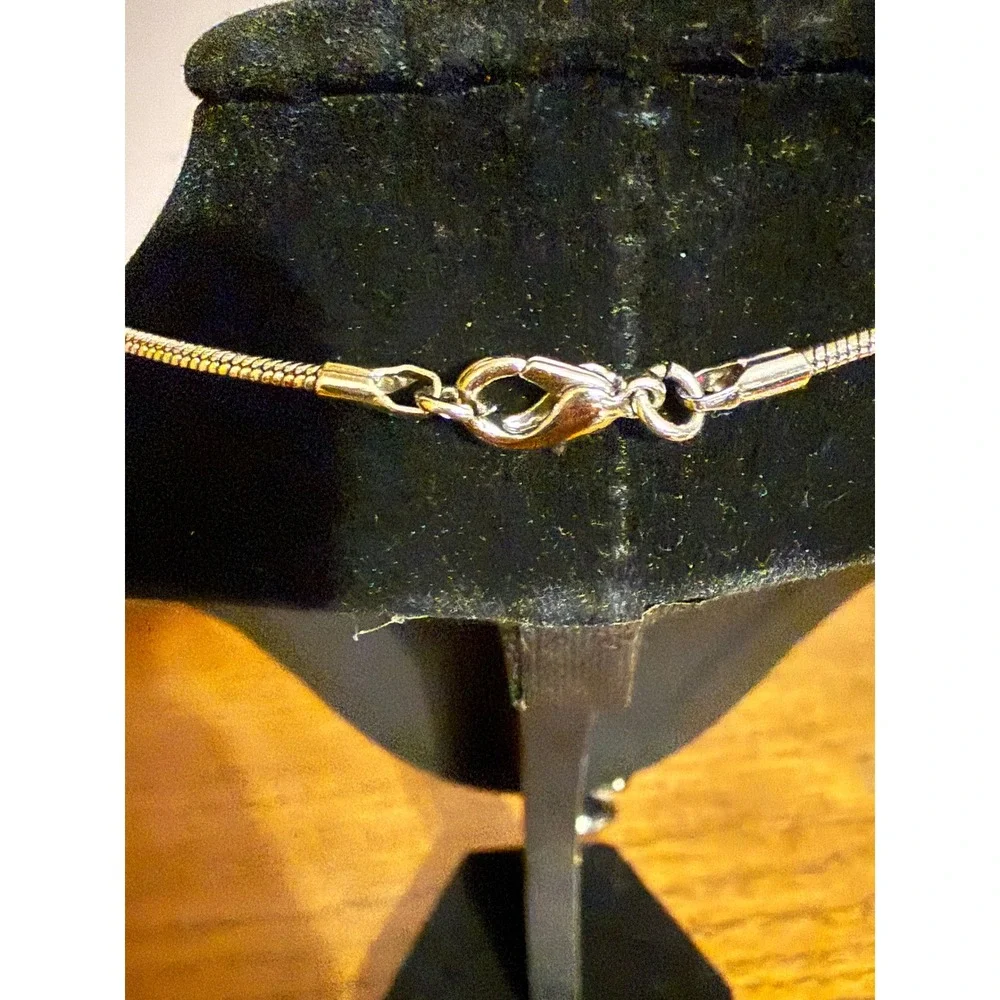 Roman silver tone